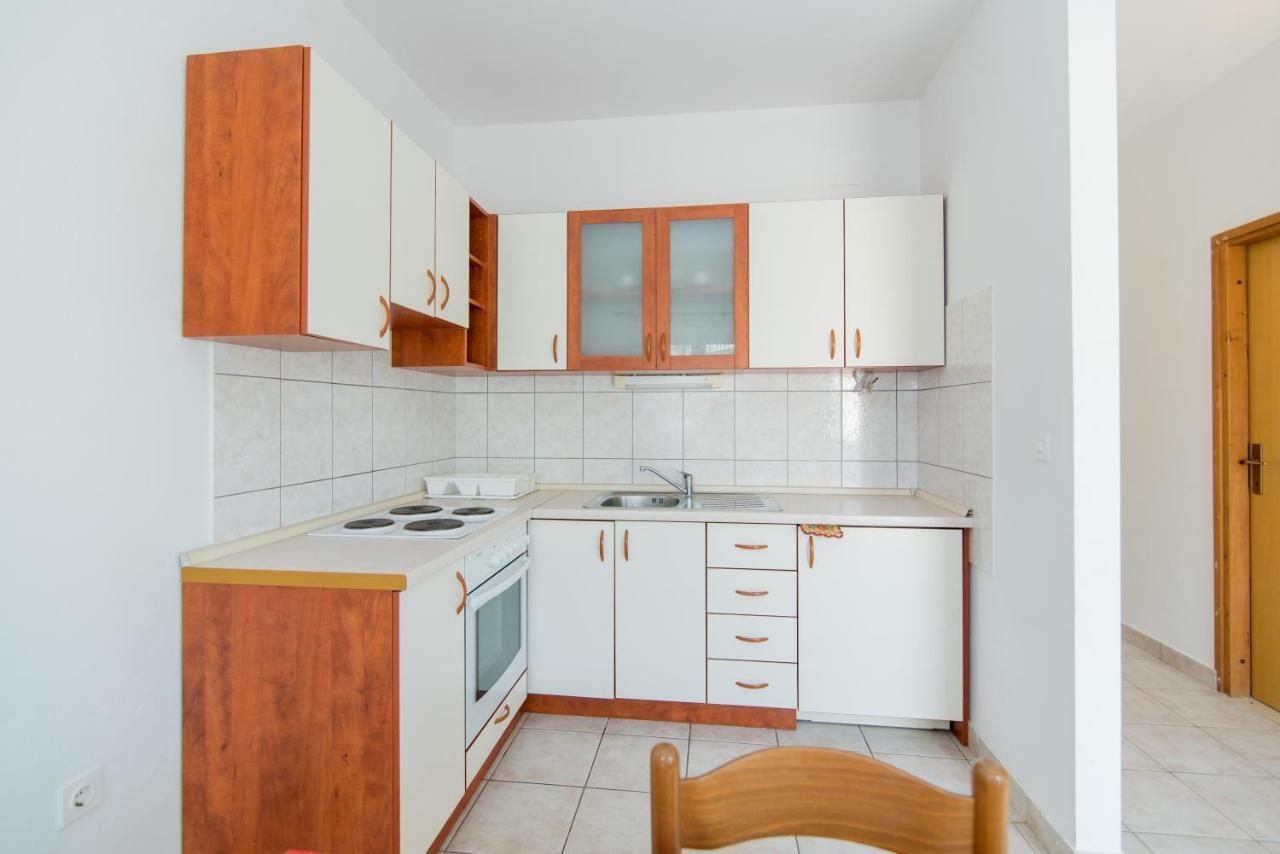 Apartments Neva Selca  Phòng bức ảnh